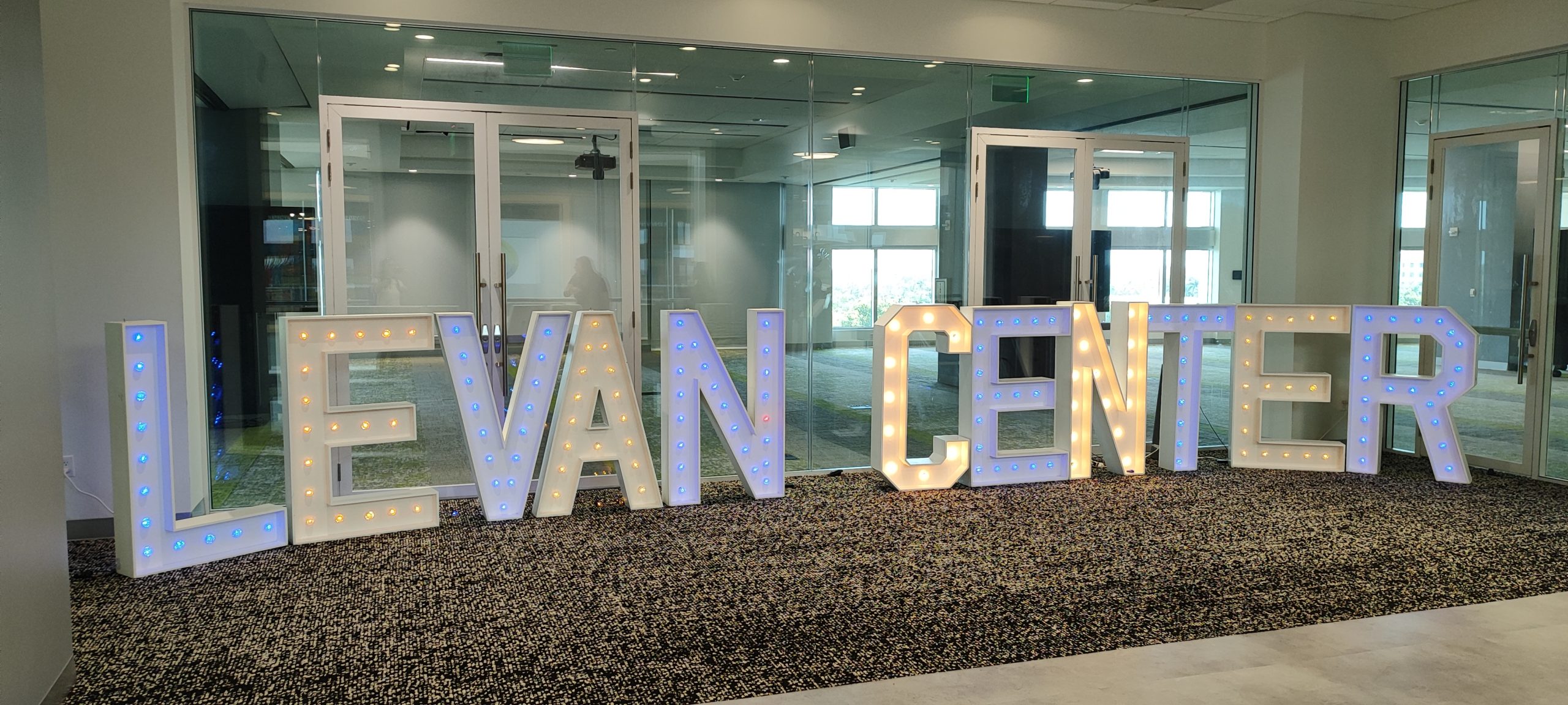 VIA Em Tour: Conhecendo O NSU Broward Center Innovation